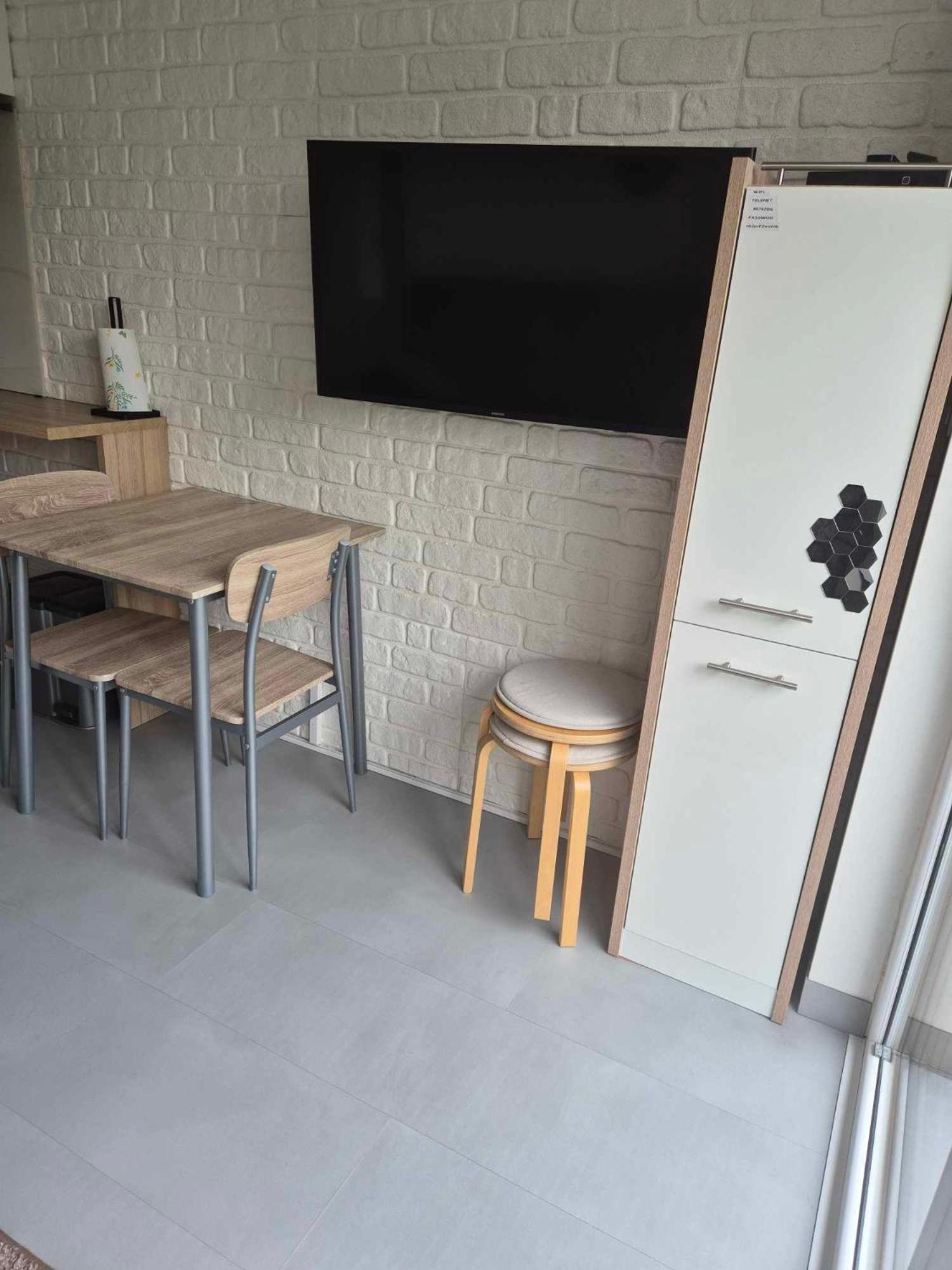 Smaal Apartment Beti *